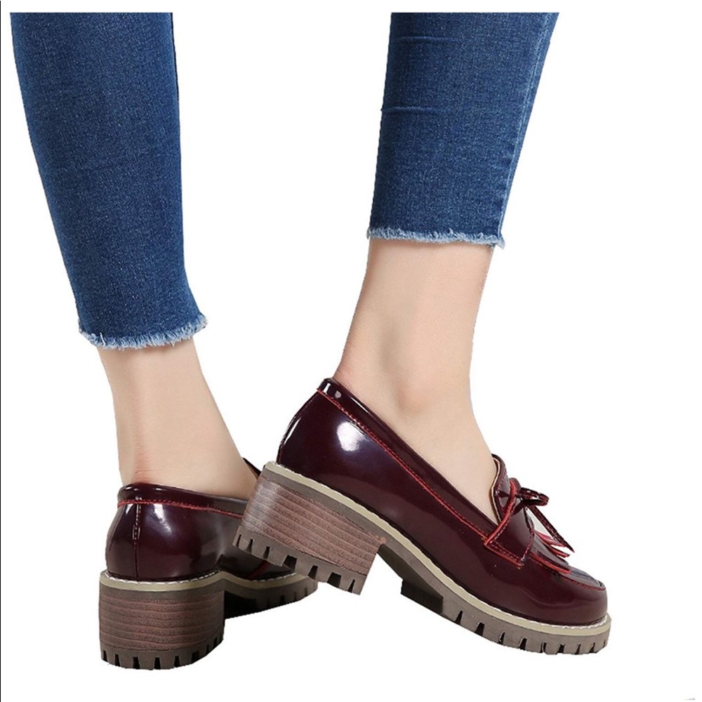 Platform loafer heals